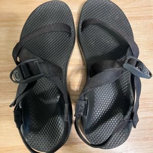 Like New Chaco Sandals